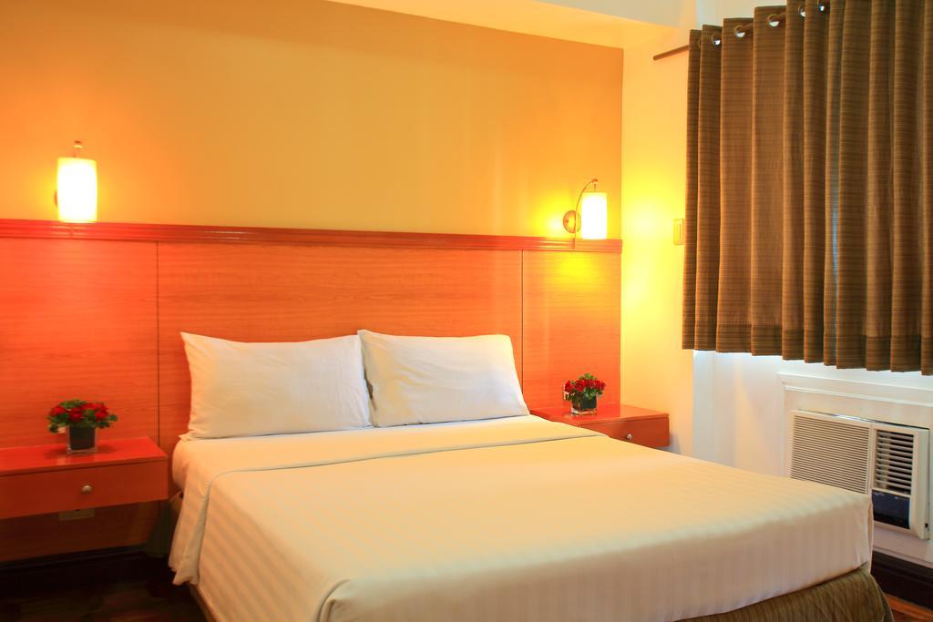 Bsa Suites Makati City Exterior foto